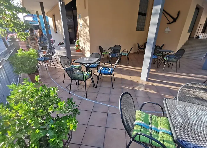 Sirena Otel 2*