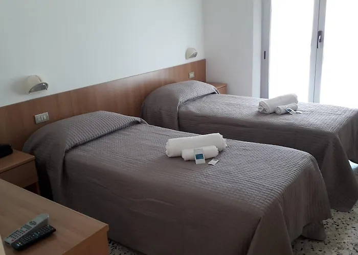 Sirena Otel 2*