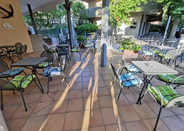 Sirena Otel 2*