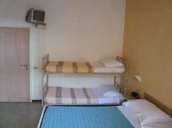 Sirena Hotel 2*